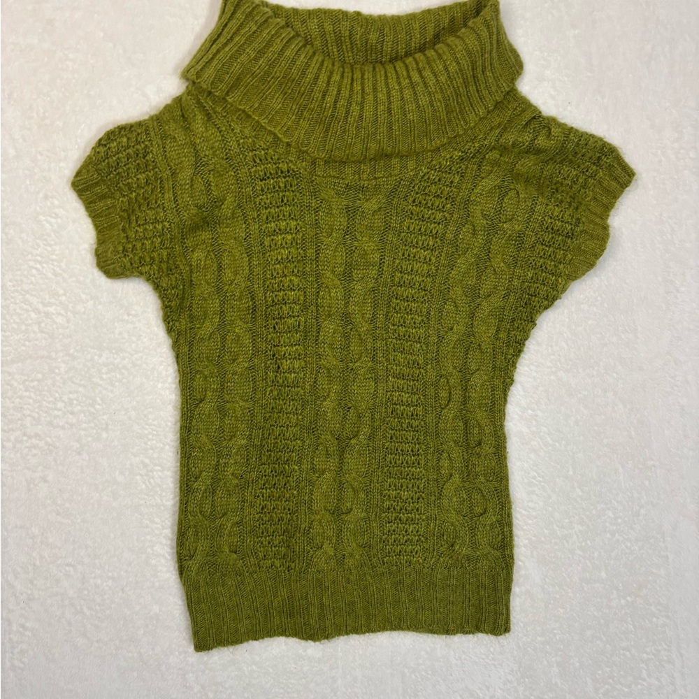Forever 21 Moss Green Cable Knit Cowl Neck Sweater Size Medium EUC
